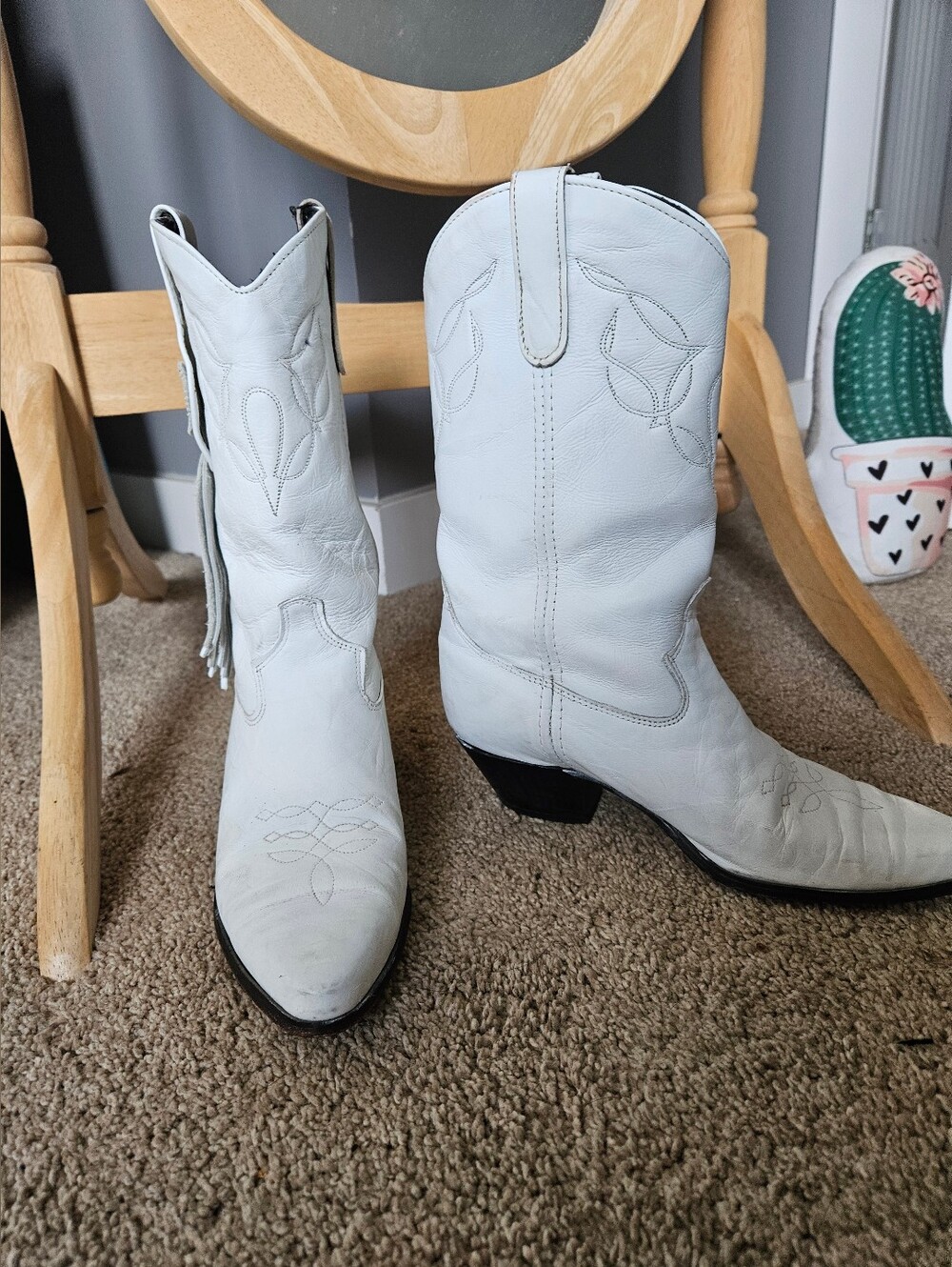 Ladies White Laredo Cowboy Western Boots size 6.5 Mid-calf